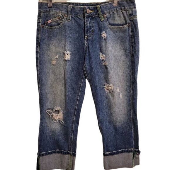 Mudd Pants - Women's Ripped Knee Jean Shorts by Mudd (size 7)